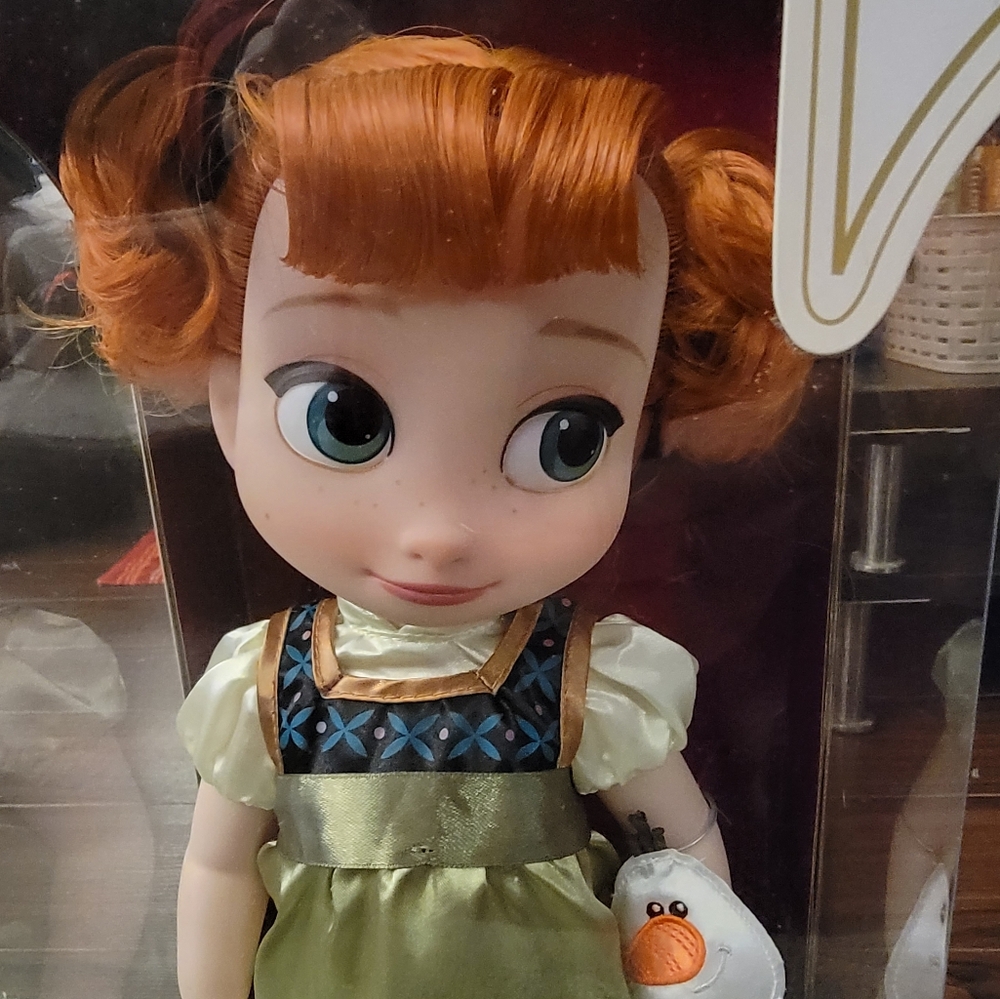 "Anna" Animators Collection Doll
